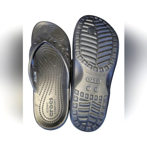 CROCS Classic Black Unisex Flip Flop Thong Sandals M 7 W 9 - Picture 6 of 6